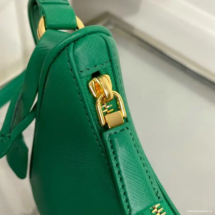 Fashionrepsfam ru Prada 2205DJ0061 Bag 0615